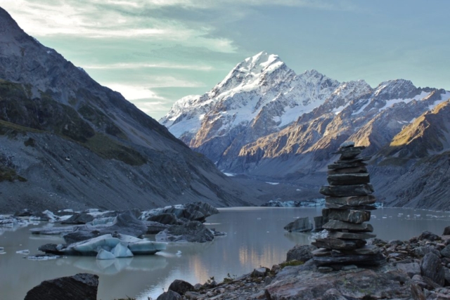 The Hooker Glacier terminal lake at Aoraki, New Zealand