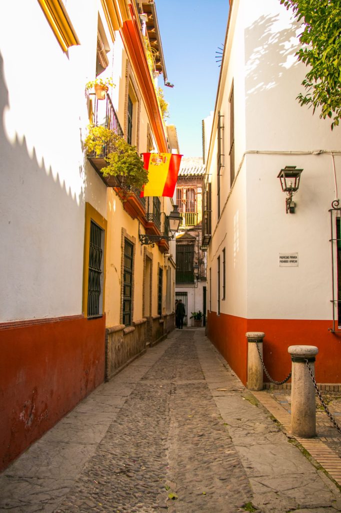 Wander the historic streets of Seville’s Jewish Quarter