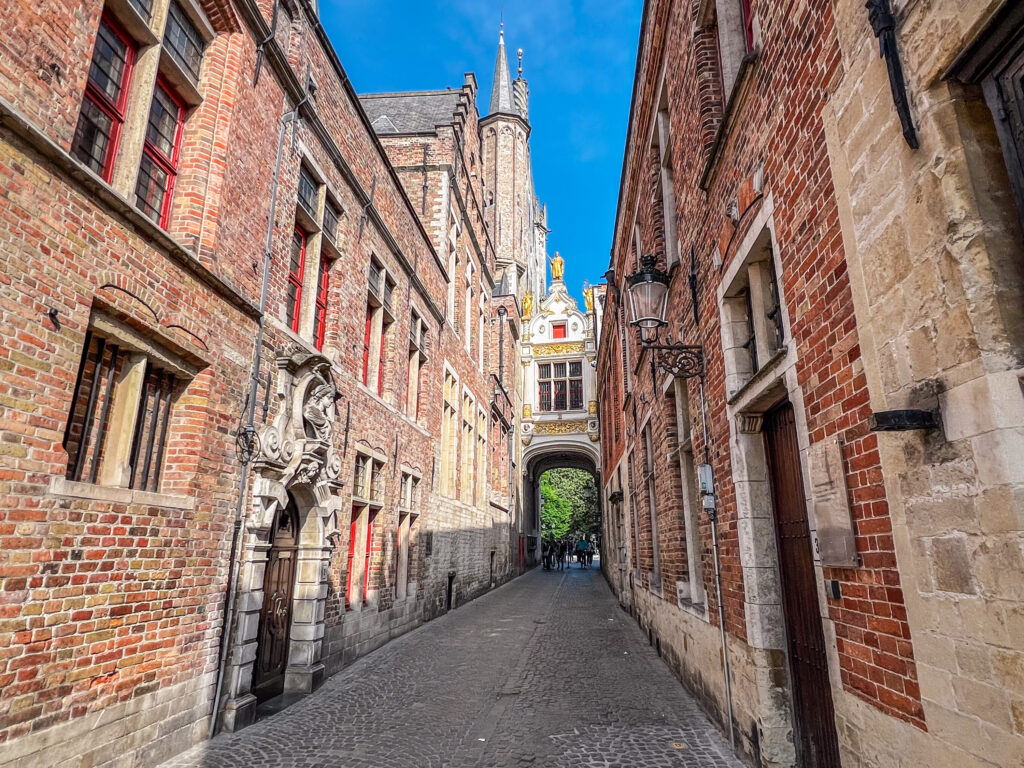 A narrow, very pretty alley between two squares in Bruges